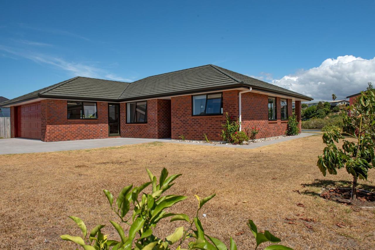 The Waterfront Ruakaka - Ruakaka Holiday Home エクステリア 写真